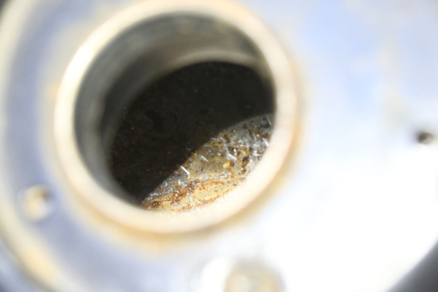 photo de SERBATOIO CARBURANTE  YAMAHA TDR DELTABOX 125 (1997 - 2003) - Altra vista dell'articolo