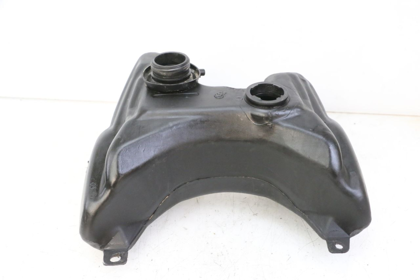 photo de SERBATOIO CARBURANTE  PEUGEOT TKR TREKKER FURIOUS 50 (2005 - 2014) - Primo piano tecnico
