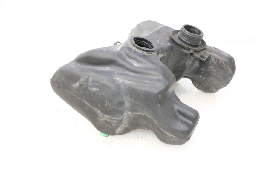 photo de SERBATOIO CARBURANTE PEUGEOT TREKKER 50 (1995 - 2004) - Zoom sullo stato d'uso