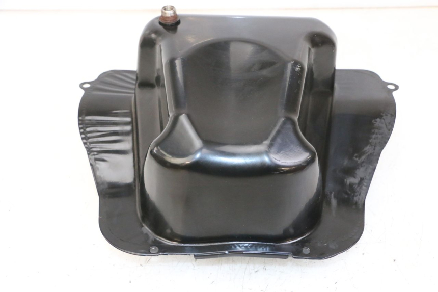 photo de SERBATOIO CARBURANTE  PEUGEOT TWEET 4T 50 (2014 - 2019) - Dettagli dei punti di fissaggio