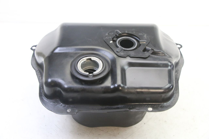 photo de SERBATOIO CARBURANTE  PEUGEOT TWEET 4T 50 (2014 - 2019) - Dettaglio del componente