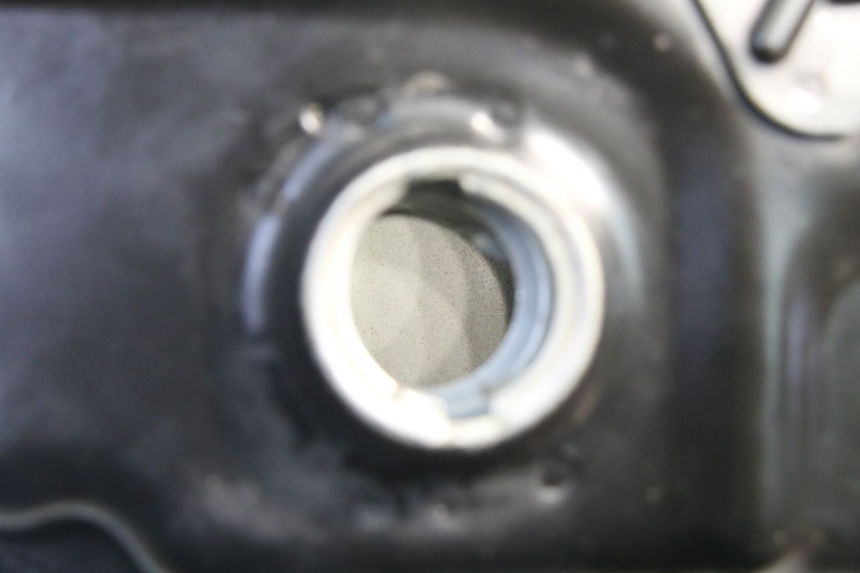 photo de SERBATOIO CARBURANTE  PEUGEOT TWEET 4T 50 (2014 - 2019) - Vista d'insieme del prodotto