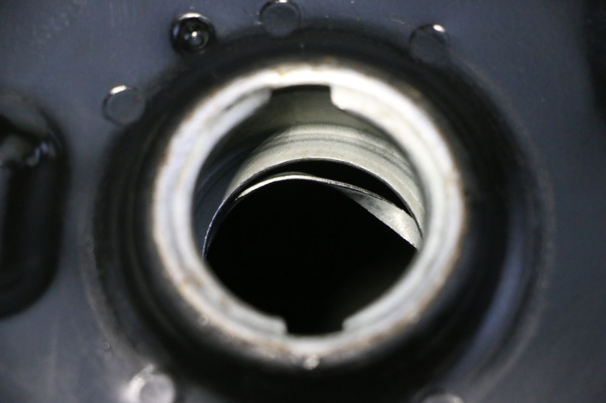 photo de SERBATOIO CARBURANTE  PEUGEOT TWEET PRO CARGO 50 (2018 - 2022) - Dettaglio del componente