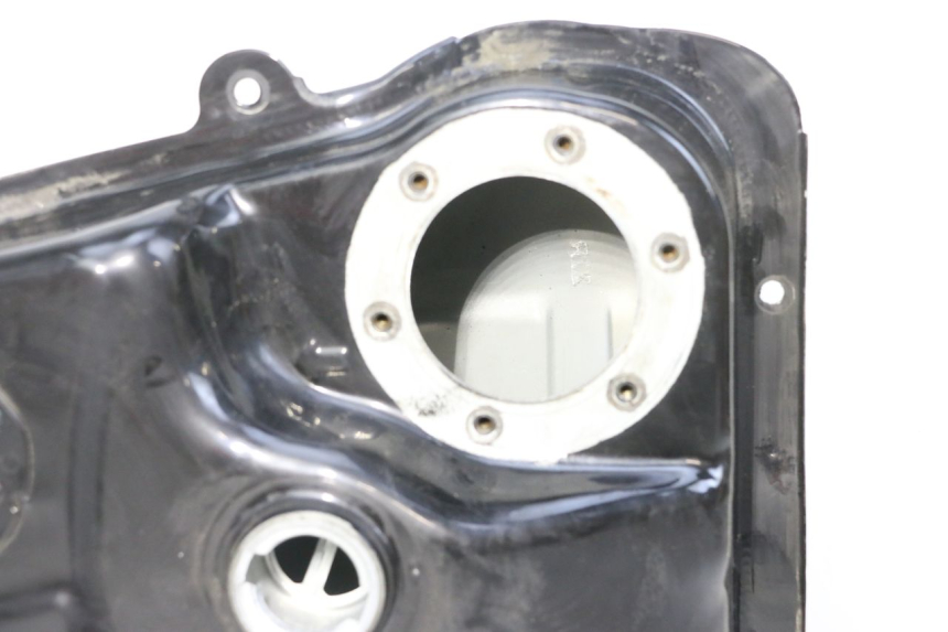 photo de SERBATOIO CARBURANTE  PEUGEOT TWEET PRO EFI 4T 50 (2021 - 2022) - Marcature e riferimenti originali