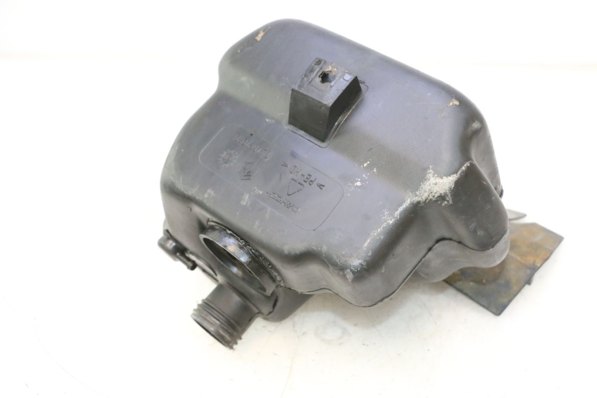 photo de SERBATOIO CARBURANTE  PIAGGIO TYPHOON 50 (2000 - 2009) - Zoom sullo stato d'uso