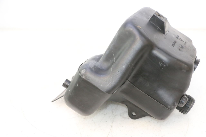 photo de SERBATOIO CARBURANTE  PIAGGIO TYPHOON 50 (2000 - 2009) - Altra angolazione