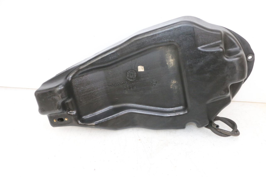 photo de SERBATOIO CARBURANTE  YAMAHA TZR 50 (2008 - 2016) - Zoom sullo stato d'uso