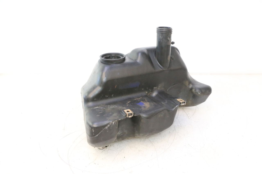 photo de SERBATOIO CARBURANTE PIAGGIO VESPA LX 2T 50 (2005 - 2013) - Stato della superficie e materiale