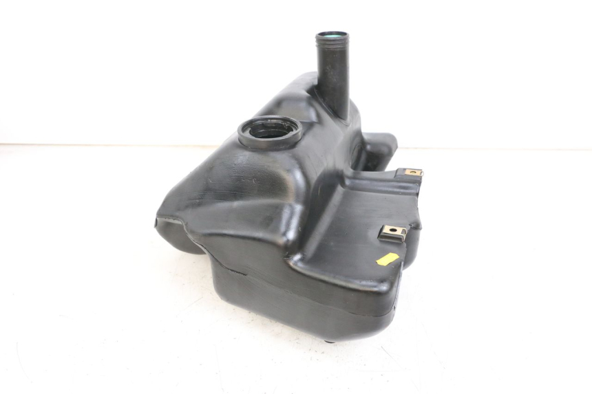 photo de SERBATOIO CARBURANTE PIAGGIO VESPA LX 125 (2005 - 2010) - Altra angolazione