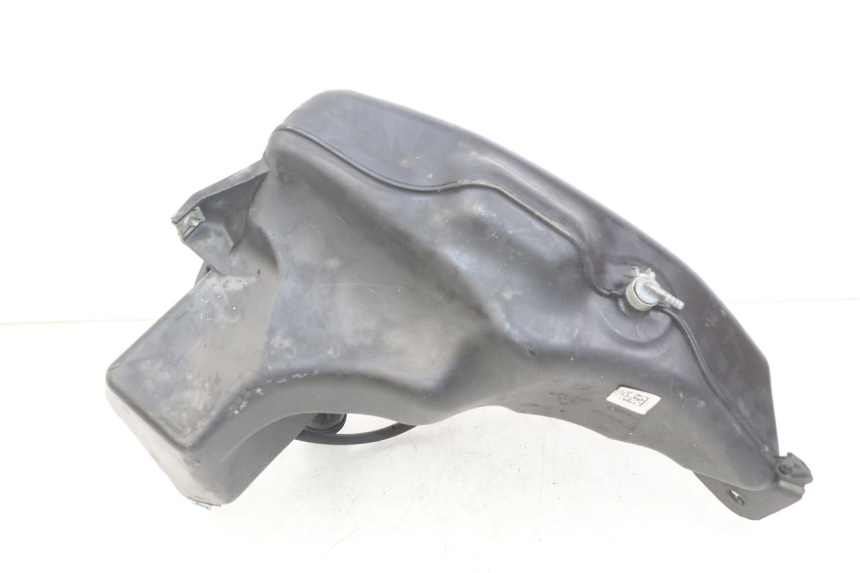 photo de SERBATOIO CARBURANTE PIAGGIO VESPA PRIMAVERA 2T 50 (2013 - 2018) - Zoom sullo stato d'uso