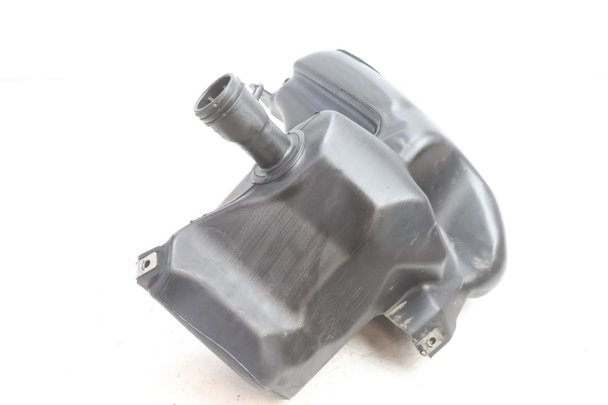 photo de SERBATOIO CARBURANTE PIAGGIO VESPA PRIMAVERA 2T 50 (2013 - 2018) - Dettaglio del componente