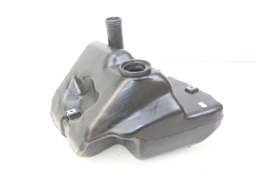 photo de SERBATOIO CARBURANTE PIAGGIO VESPA S 2T 50 (2007 - 2014) - Altra angolazione