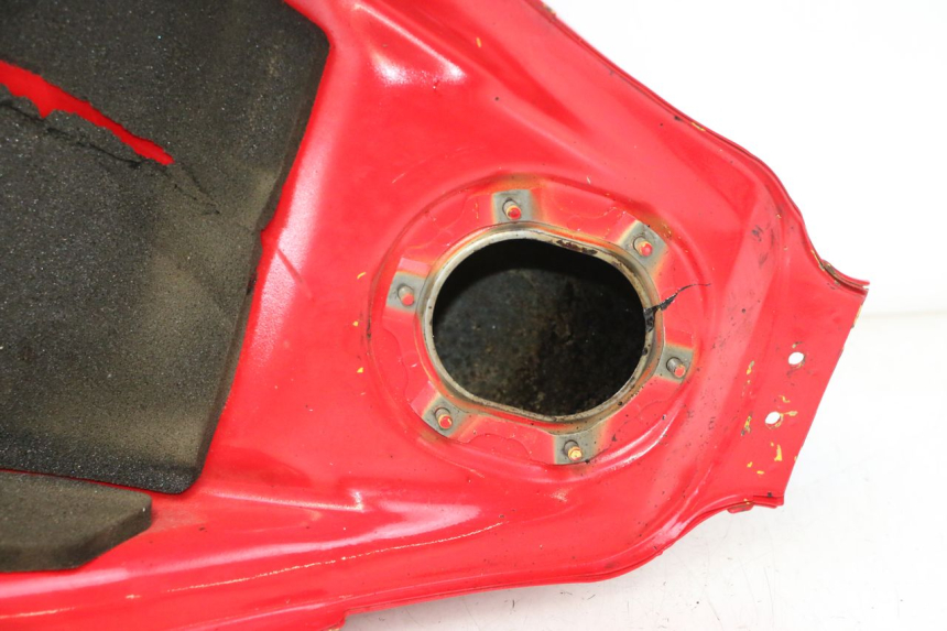 photo de SERBATOIO CARBURANTE HONDA VFR FI RC46 800 (1998 - 2001) - Zoom sui componenti
