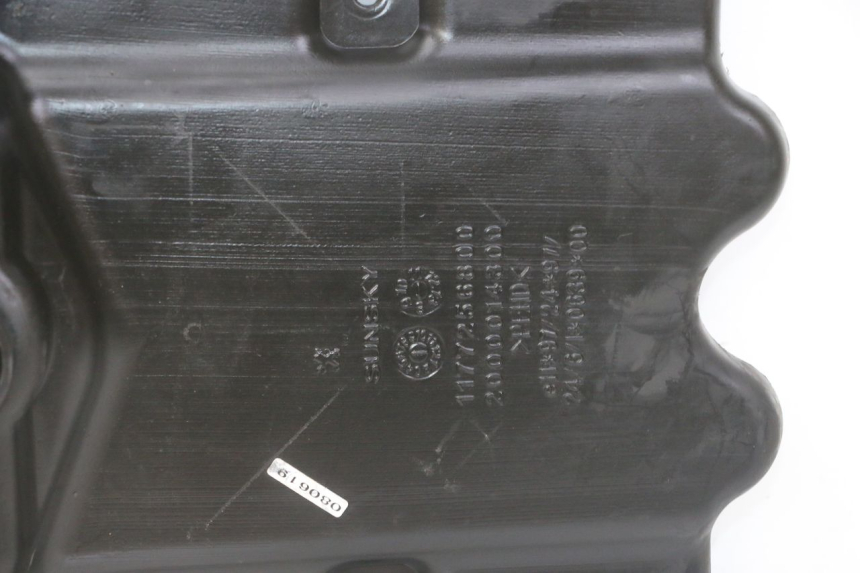 photo de SERBATOIO CARBURANTE PEUGEOT VIVACITY NEW 2T 50 (2008 - 2017) - Primo piano tecnico