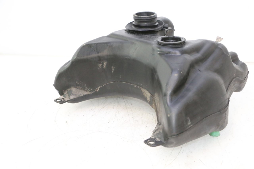 photo de SERBATOIO CARBURANTE PEUGEOT VIVACITY 50 (1998 - 2003) - Primo piano tecnico