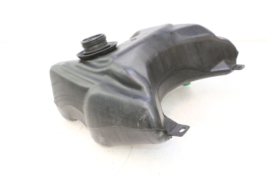 photo de Serbatoio carburante PEUGEOT VIVACITY 50 (2004 - 2009) - Dettagli dei punti di fissaggio