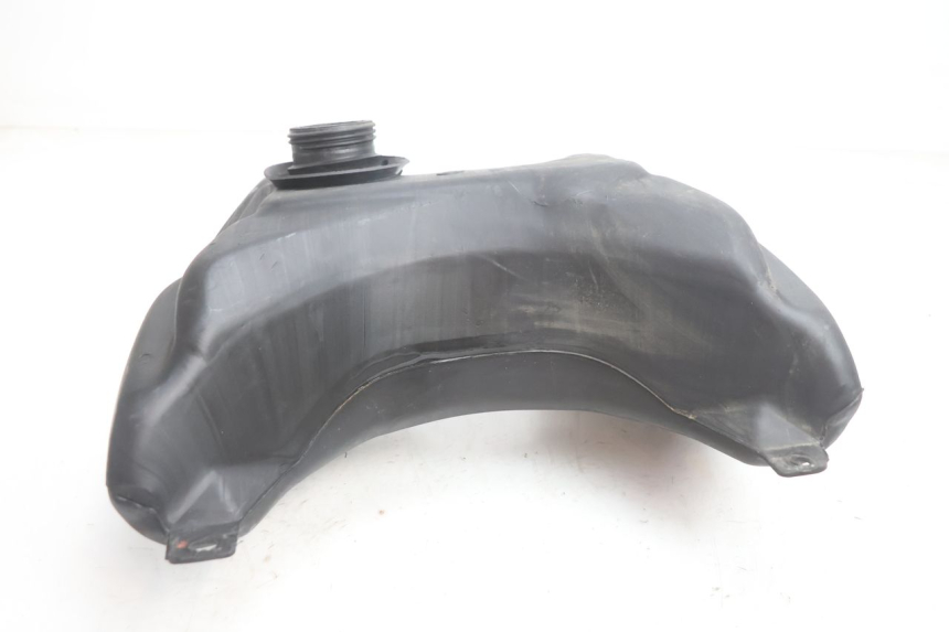 photo de Serbatoio carburante PEUGEOT VIVACITY 50 (2004 - 2009) - Zoom sullo stato d'uso