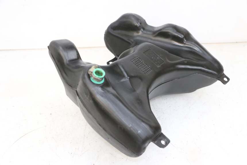 photo de Serbatoio carburante PEUGEOT VIVACITY 100 (1999 - 2008) - Dettaglio del componente