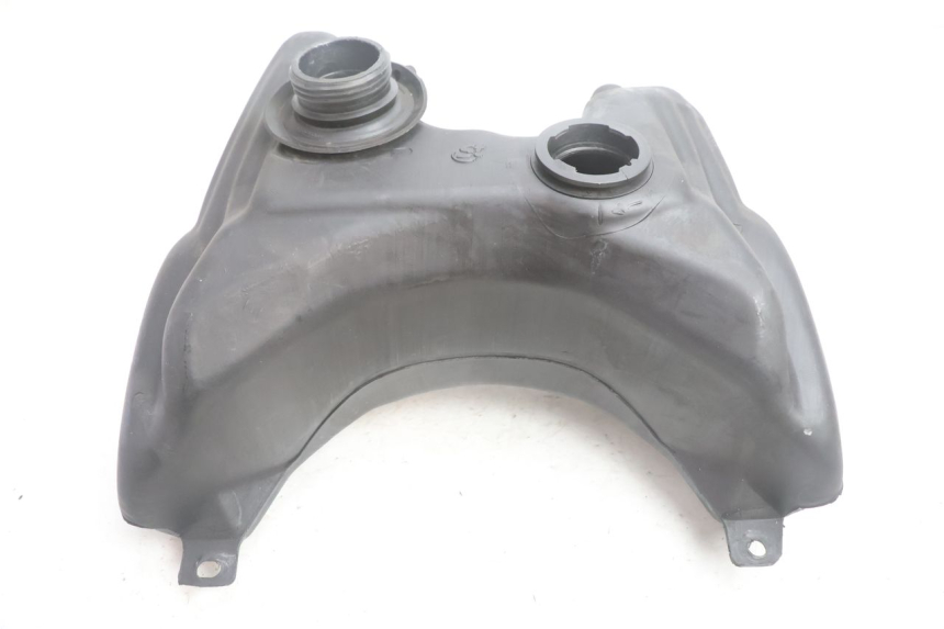 photo de Serbatoio carburante PEUGEOT VIVACITY 100 (1999 - 2008) - Dettaglio del componente