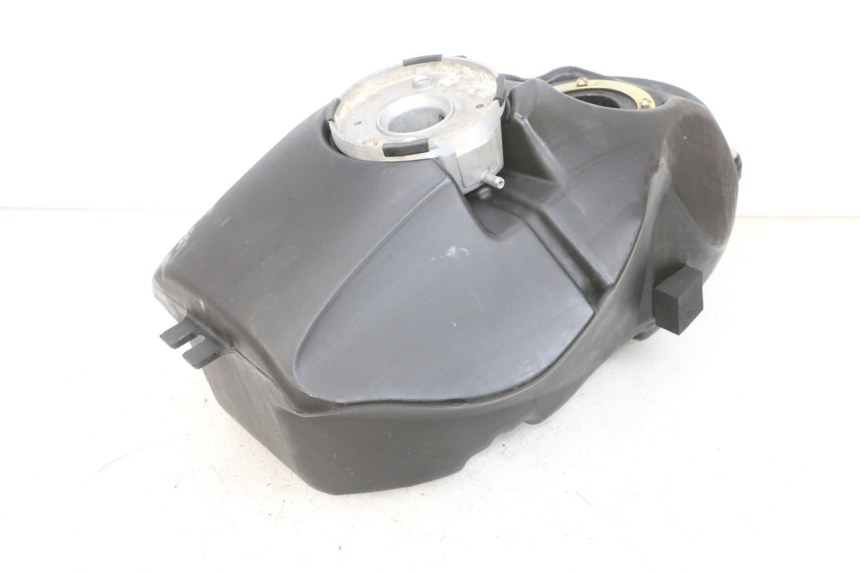photo de Serbatoio carburante DAELIM VJ ROADWIN FI 125 (2008 - 2017) - Zoom sullo stato d'uso