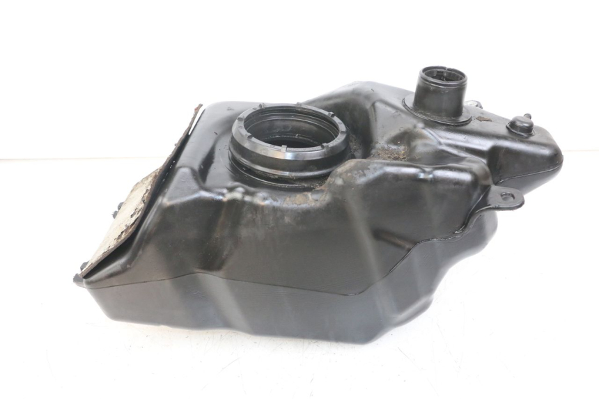 photo de SERBATOIO CARBURANTE YAMAHA XMAX X-MAX 125 (2006 - 2009) - Altra angolazione