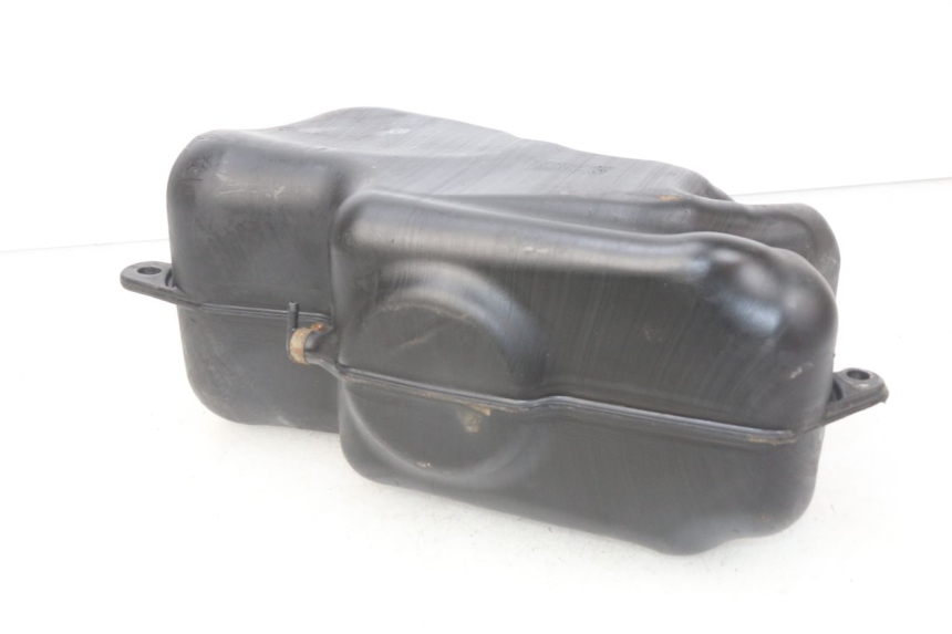 photo de SERBATOIO CARBURANTE PIAGGIO X7 125 (2007 - 2013) - Zoom sullo stato d'uso