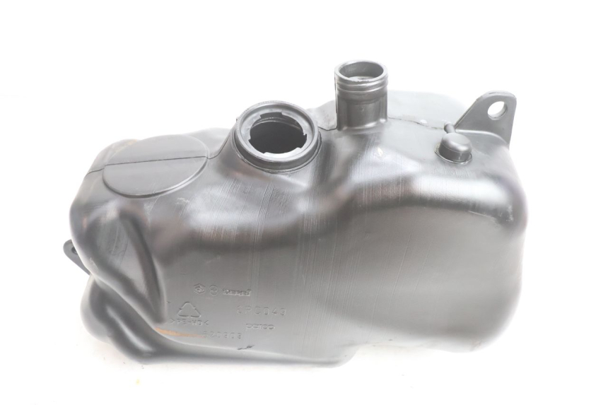 photo de SERBATOIO CARBURANTE  PIAGGIO X8 STREET 125 (2006 - 2007) - Dettaglio del componente