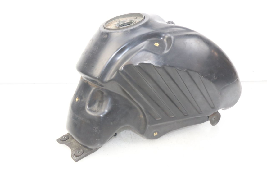 photo de SERBATOIO CARBURANTE SUZUKI XF FREEWIND 650 (1997 - 2003) - Altra angolazione
