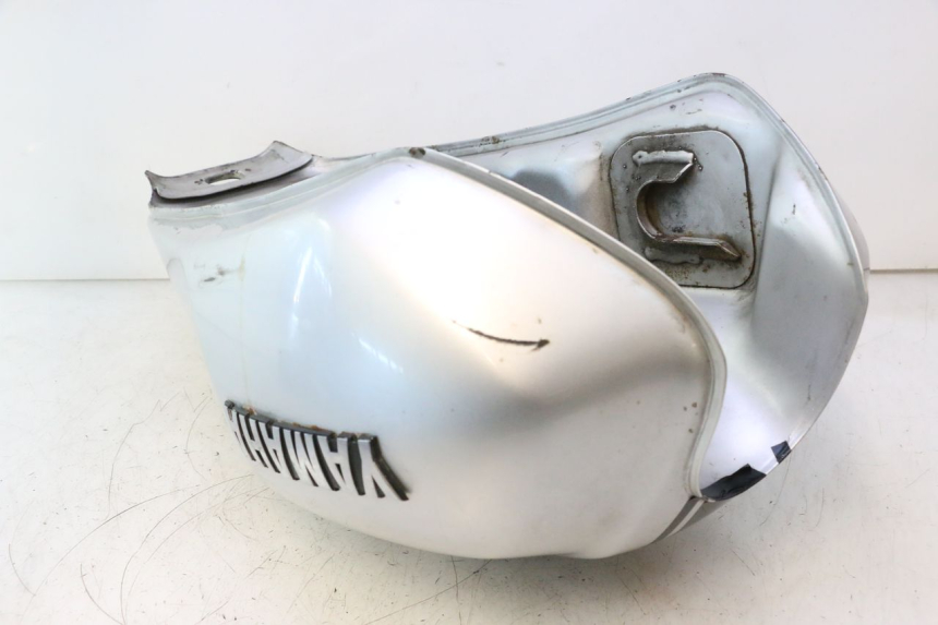 photo de SERBATOIO CARBURANTE  YAMAHA XJR 1300 (1998 - 2002) - Focus sulla struttura