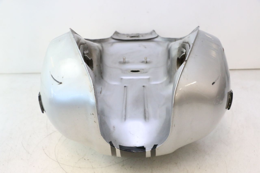 photo de SERBATOIO CARBURANTE  YAMAHA XJR 1300 (1998 - 2002) - Angolazione alternativa
