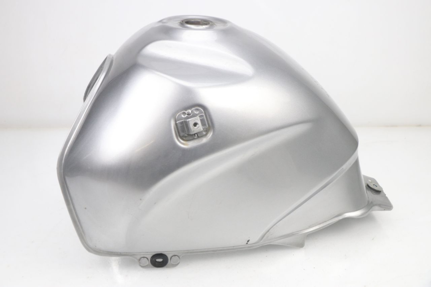 photo de SERBATOIO CARBURANTE  HONDA XLV VARADERO 125 (2000 - 2006) - Vista principale