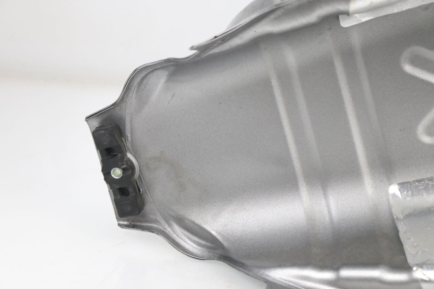 photo de SERBATOIO CARBURANTE  HONDA XLV VARADERO 125 (2000 - 2006) - Dettaglio del componente