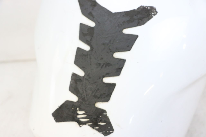 photo de SERBATOIO CARBURANTE  HONDA XLV VARADERO 125 (2000 - 2006) - Foto prodotto supplementare