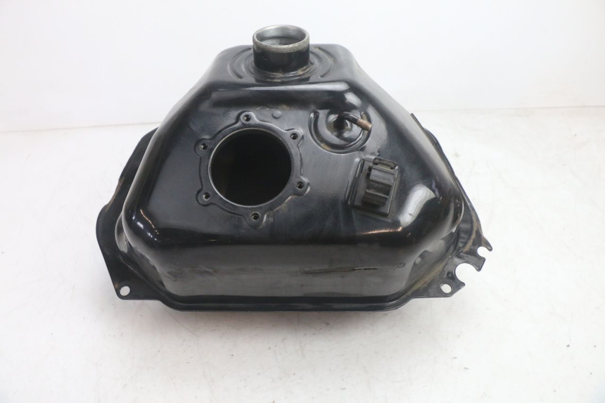 photo de SERBATOIO CARBURANTE  YAMAHA XP T-MAX ABS 500 (2005 - 2005) - Vista principale