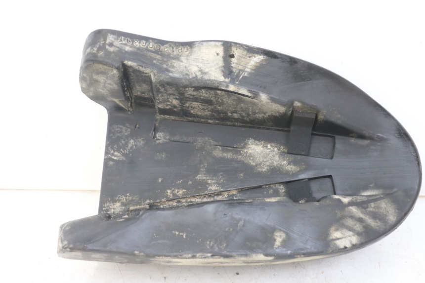 photo de SERBATOIO CARBURANTE PEUGEOT XP6 50 (1997 - 2003) - Zoom sullo stato d'uso