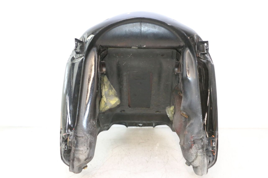 photo de SERBATOIO CARBURANTE  HONDA XRV AFRICA TWIN 750 (1990 - 1992) - Zoom sui componenti