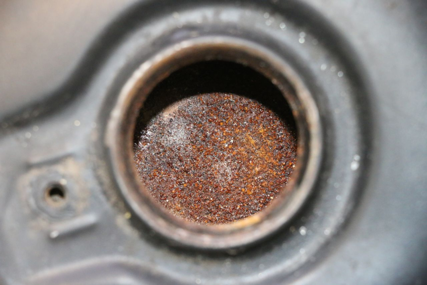 photo de SERBATOIO CARBURANTE  YAMAHA XV VIRAGO 535 (1988 - 2004) - Altra angolazione