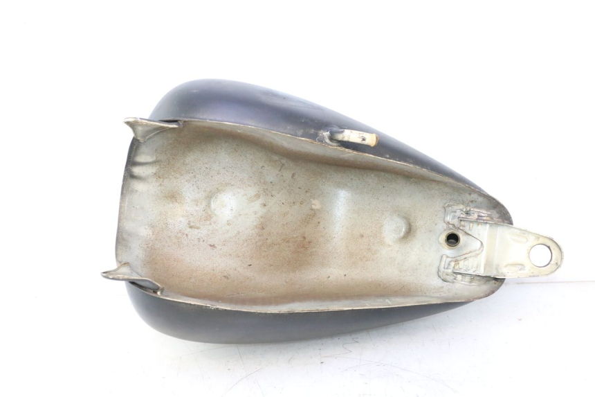 photo de SERBATOIO CARBURANTE  YAMAHA XV VIRAGO 535 (1988 - 2004) - Marcature e riferimenti originali