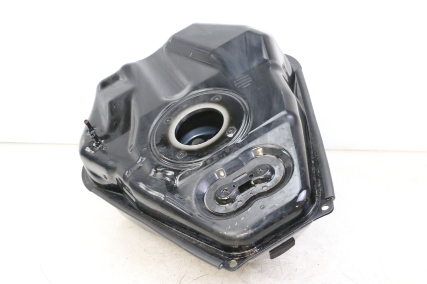 photo de SERBATOIO CARBURANTE  YAMAHA TRACER 7 700 (2020 - 2024) - Stato della superficie e materiale