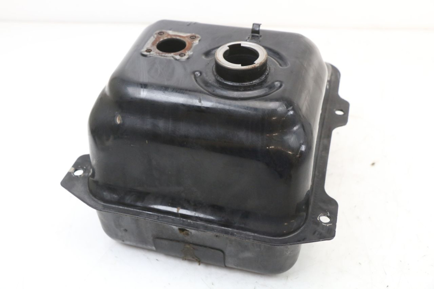 photo de SERBATOIO CARBURANTE  YAMAHA YE ZEST 50 (1992 - 1998) - Dettaglio del componente