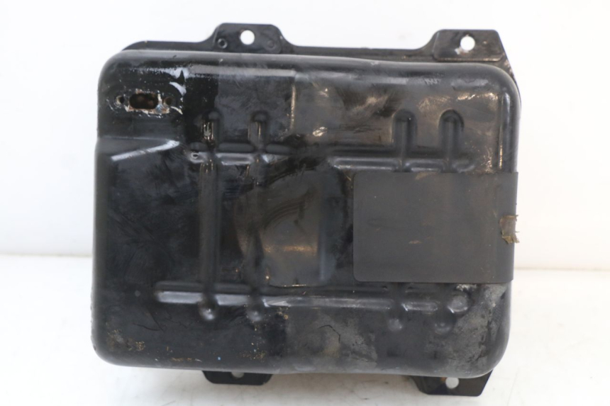 photo de SERBATOIO CARBURANTE  YAMAHA YE ZEST 50 (1992 - 1998) - Primo piano tecnico