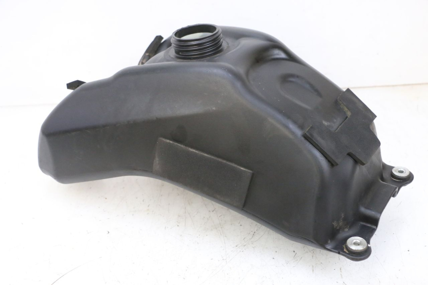 photo de SERBATOIO CARBURANTE  YAMAHA YFM R RAPTOR 250 (2008 - 2014) - Dettagli dei punti di fissaggio