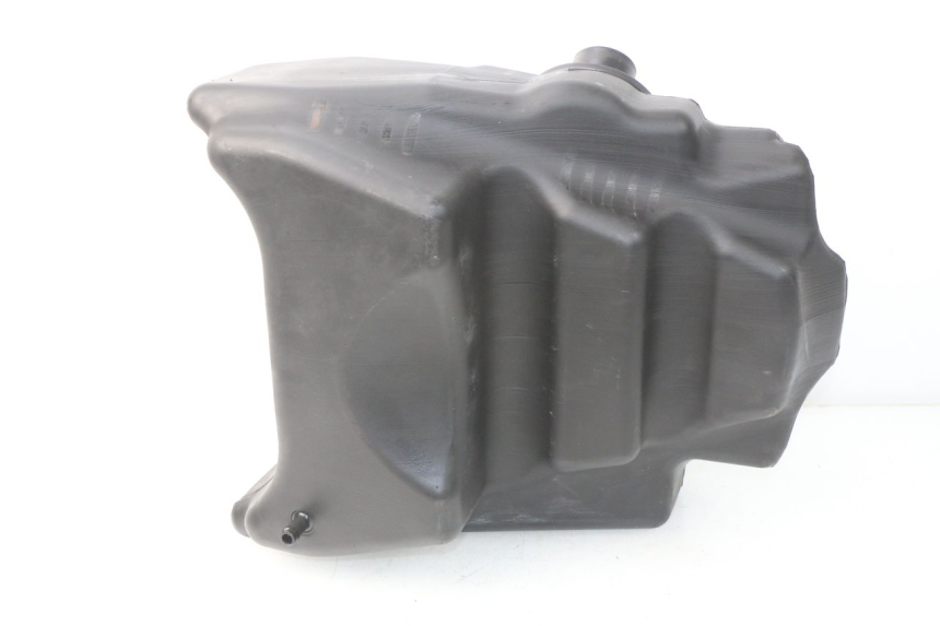 photo de Serbatoio carburante YAMAHA YP MAJESTY 125 (1998 - 2001) - Dettaglio del componente