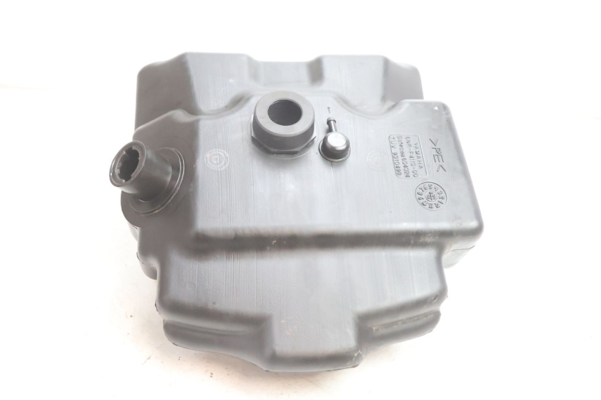 photo de Serbatoio carburante YAMAHA YP MAJESTY 125 (2002 - 2006) - Dettaglio del componente
