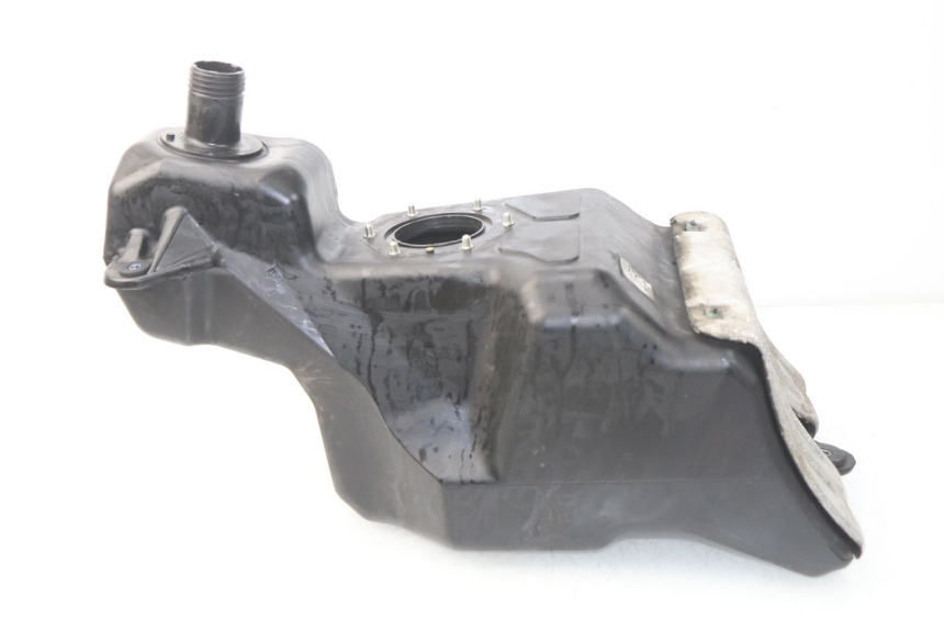 photo de Serbatoio carburante YAMAHA YP X-MAX XMAX 400 (2014 - 2017) - Primo piano tecnico