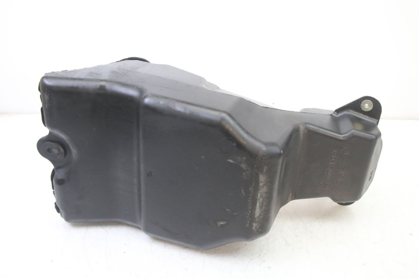 photo de Serbatoio carburante YAMAHA YP X-MAX XMAX 400 (2014 - 2017) - Vista d'insieme del prodotto