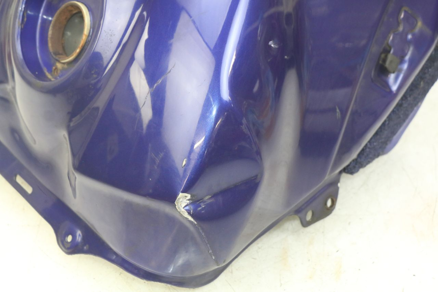photo de SERBATOIO CARBURANTE YAMAHA YZF R1 1000 (2007 - 2008) - Primo piano tecnico