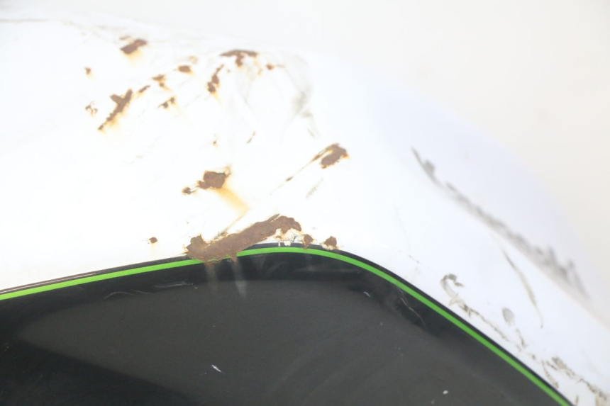 photo de SERBATOIO CARBURANTE KAWASAKI Z 750 (2007 - 2013) - Zoom qualità usato