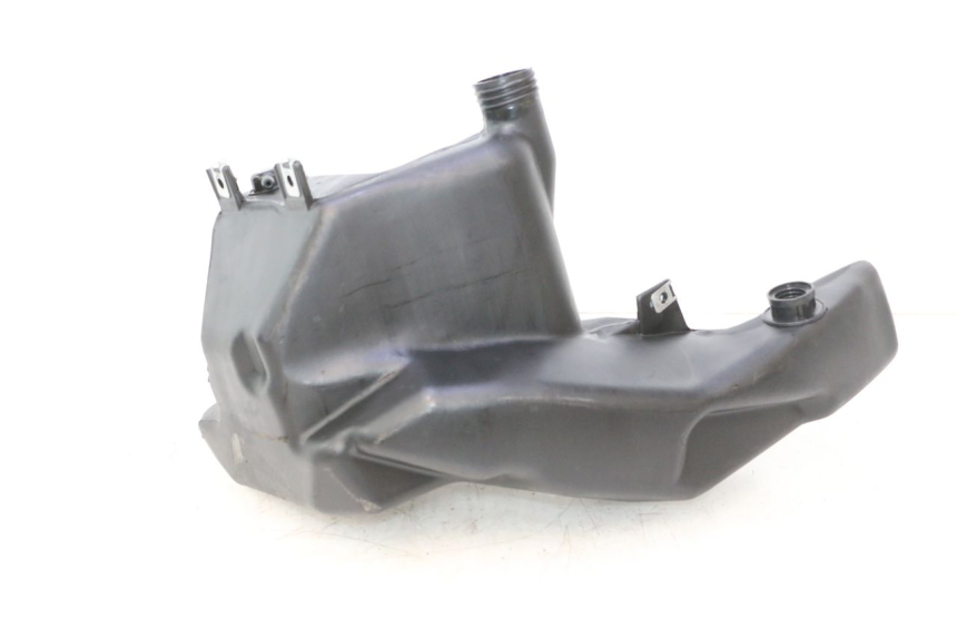 photo de SERBATOIO CARBURANTE PIAGGIO ZIP 2T 50 (2009 - 2019) - Vista principale