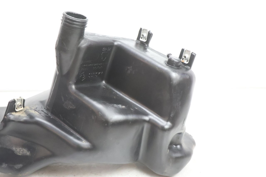 photo de SERBATOIO CARBURANTE PIAGGIO ZIP 2T 50 (2009 - 2019) - Zoom sullo stato d'uso